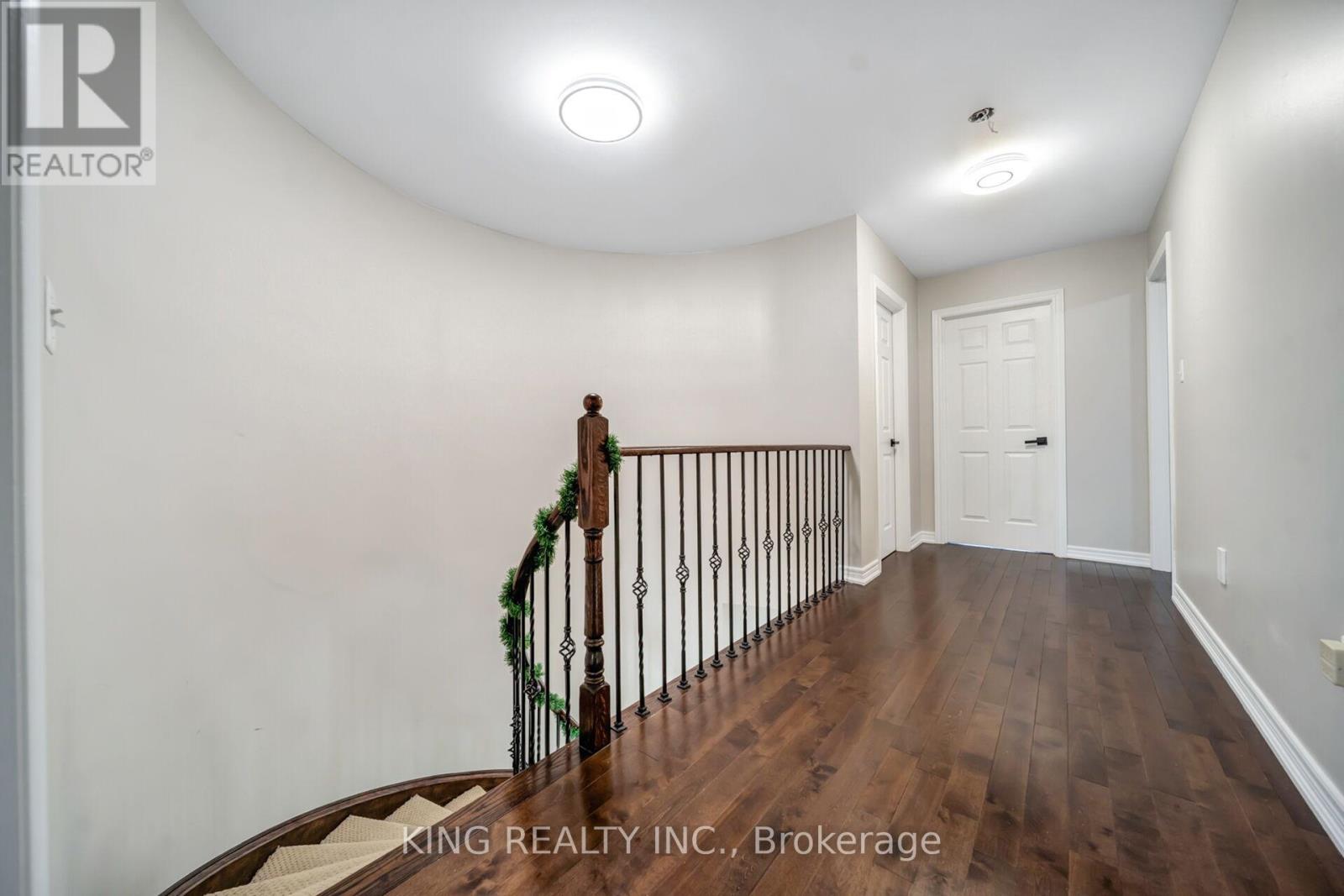 14 Seahorse Avenue, Brampton (Madoc), Ontario  L6V 4P3 - Photo 20 - W12631776