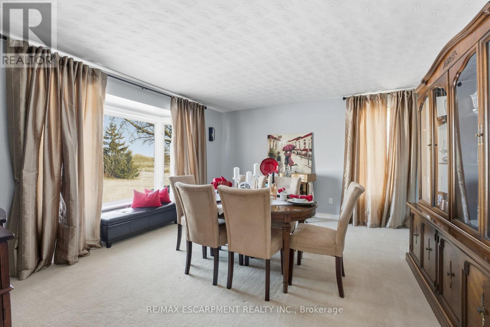 5940 Young Street, Grimsby, Ontario  L0R 2A0 - Photo 20 - X12631756