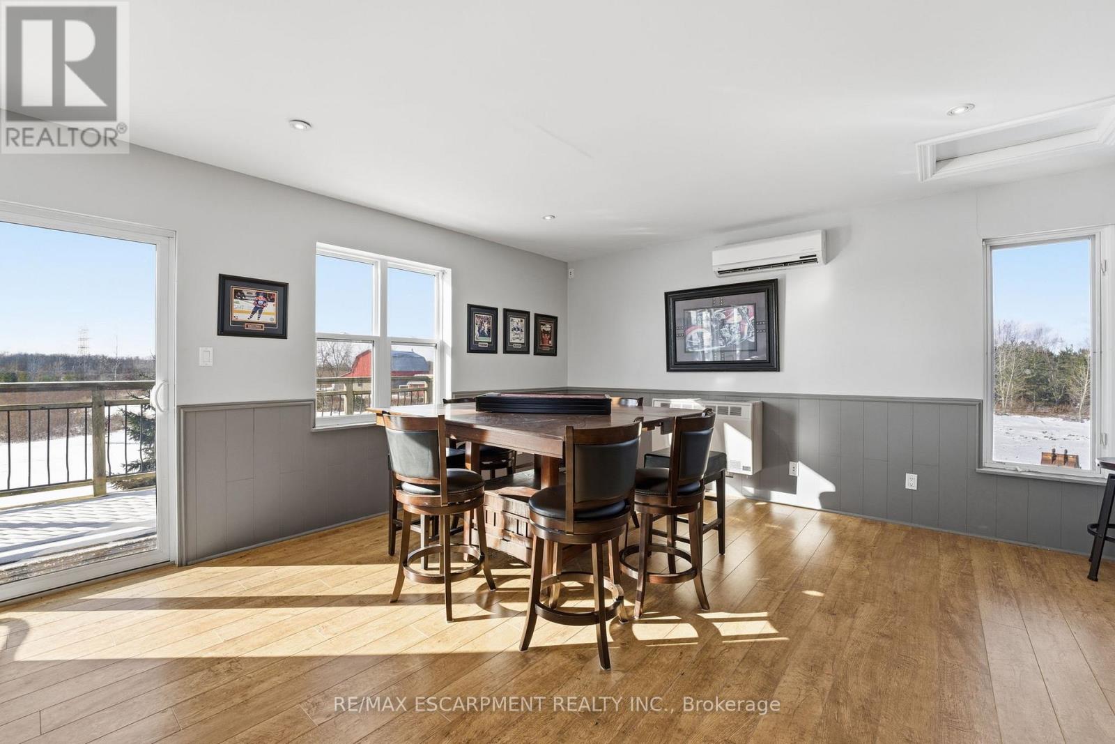 5940 Young Street, Grimsby, Ontario  L0R 2A0 - Photo 31 - X12631756