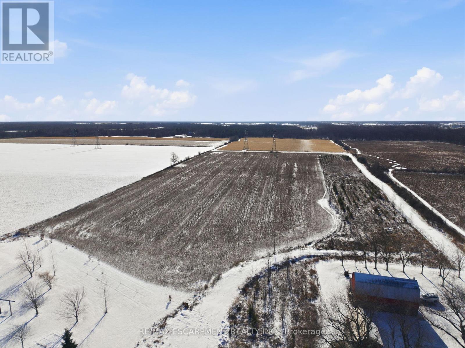 5940 Young Street, Grimsby, Ontario  L0R 2A0 - Photo 44 - X12631756