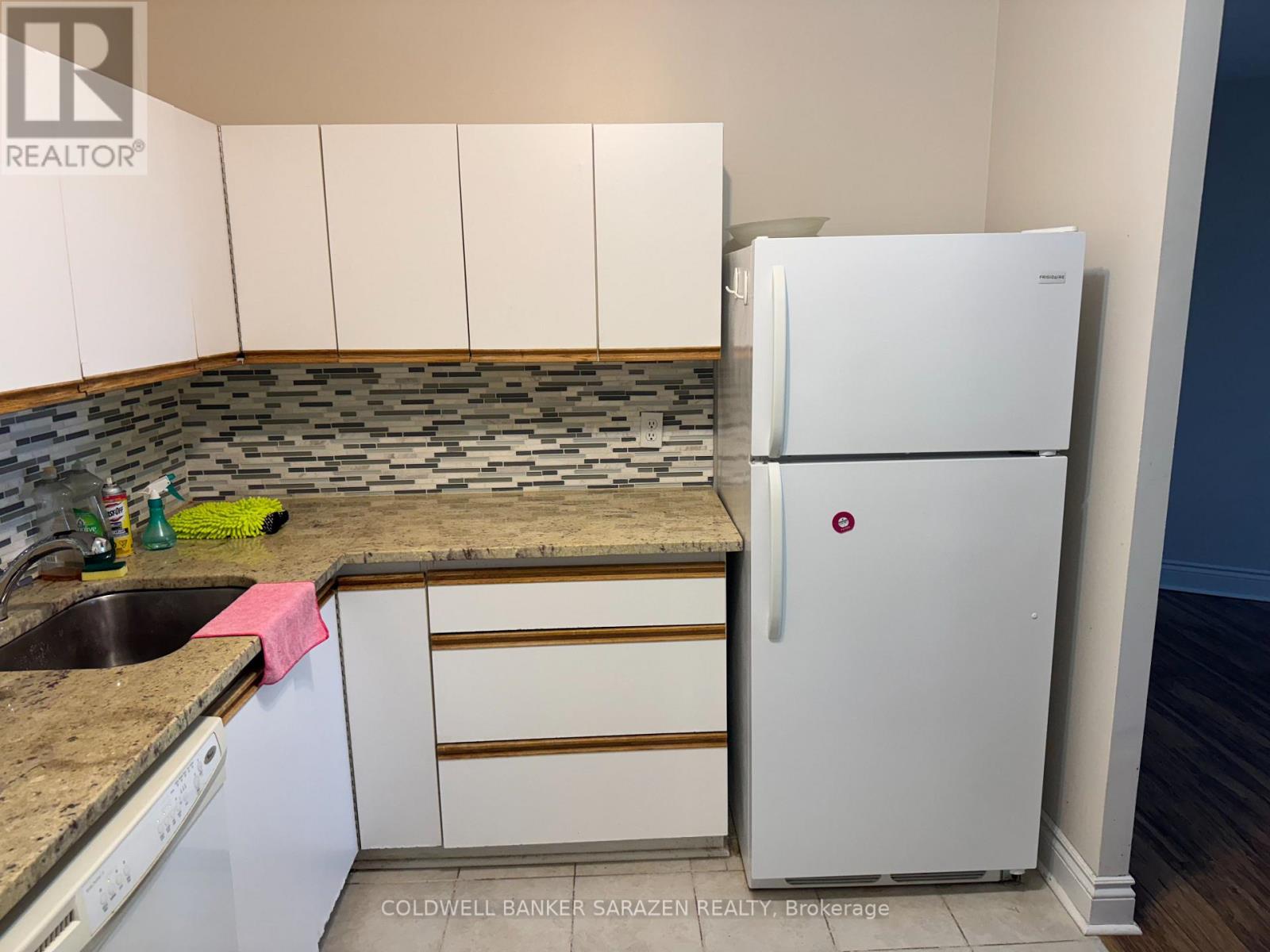 1505 - 900 Dynes Road, Ottawa, Ontario  K2C 3L6 - Photo 6 - X12631802