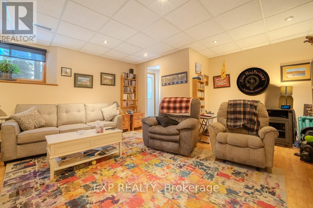 6166 Wildrose Crescent, Niagara Falls (Oldfield), Ontario  L2G 7T3 - Photo 28 - X12631788