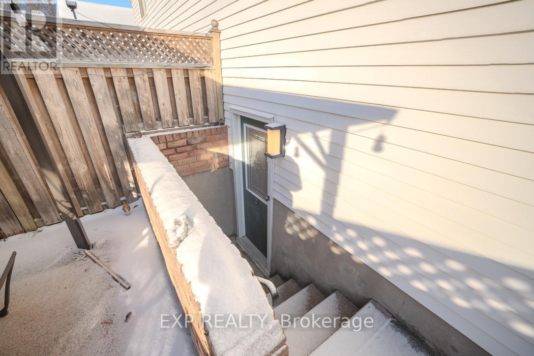 6166 Wildrose Crescent, Niagara Falls (Oldfield), Ontario  L2G 7T3 - Photo 30 - X12631788