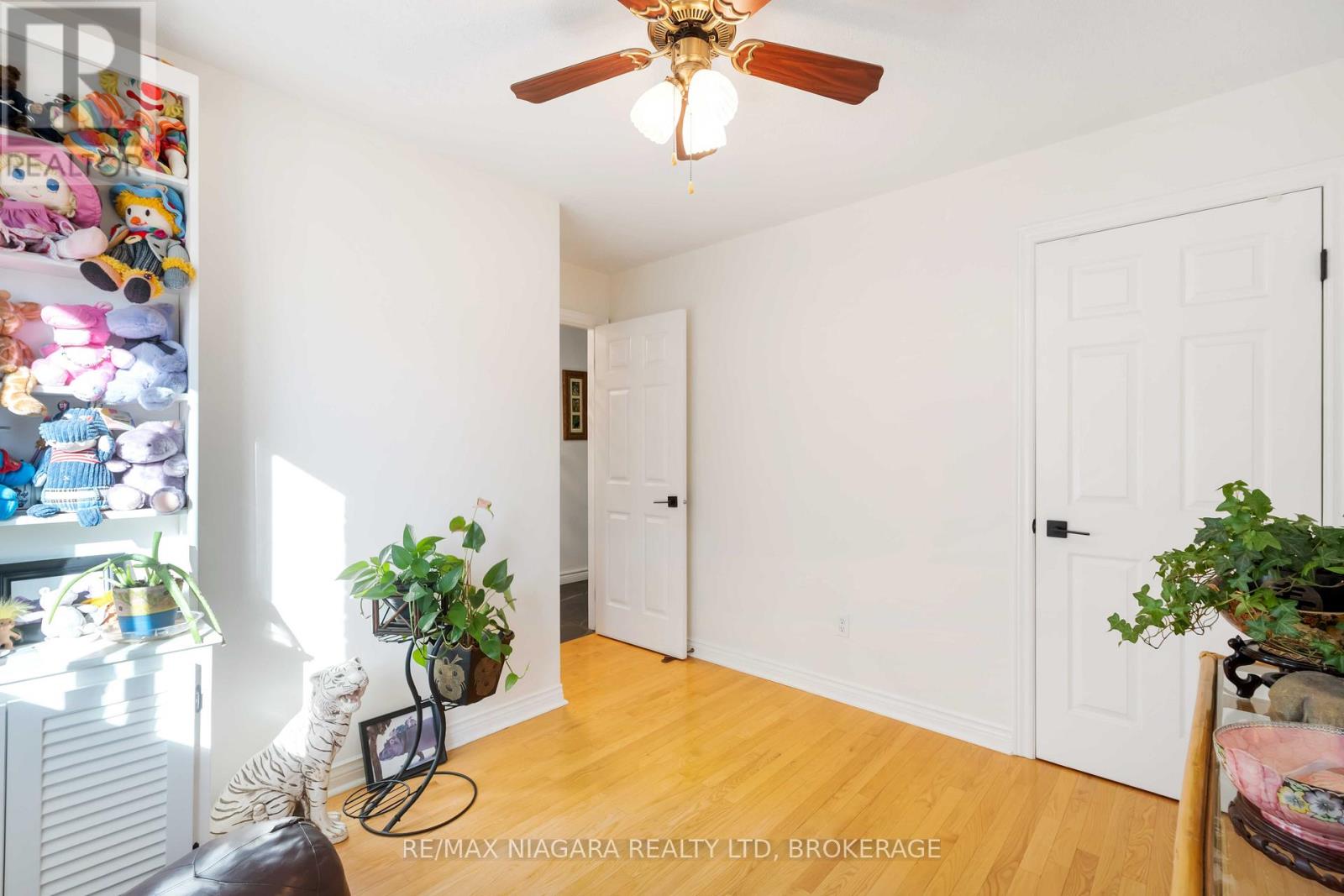 14 - 165 Main Street E, Grimsby (Grimsby East), Ontario  L3M 1P2 - Photo 18 - X12631806