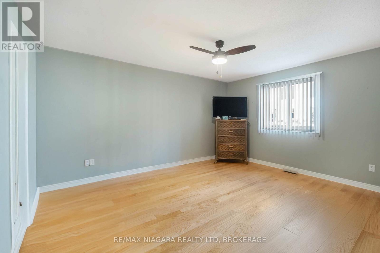 14 - 165 Main Street E, Grimsby (Grimsby East), Ontario  L3M 1P2 - Photo 19 - X12631806