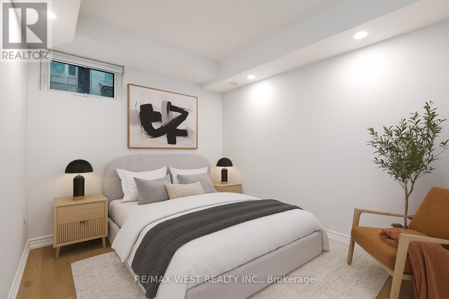 120 - 11 Applewood Lane, Toronto, Ontario  M9C 0C1 - Photo 4 - W12586114