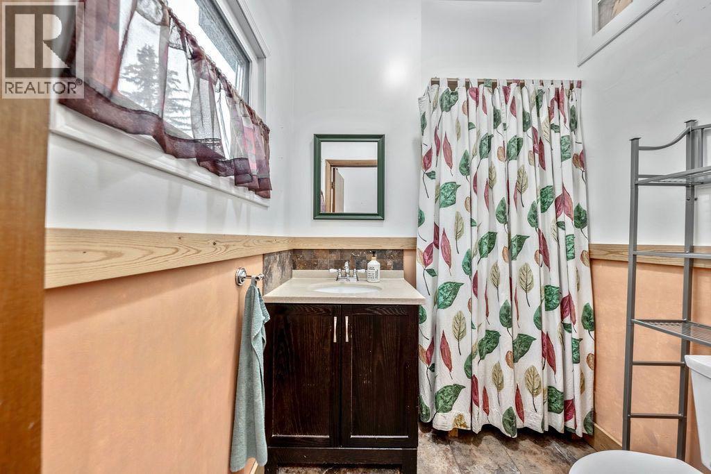 2505 21 Street, Nanton, Alberta  T0L 1R0 - Photo 21 - A2264888