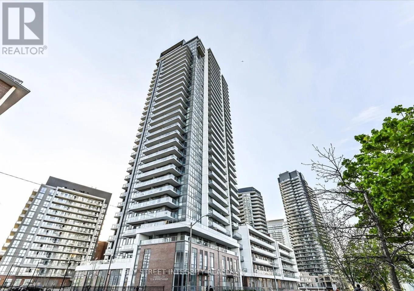 212 - 32 FOREST MANOR ROAD, toronto (henry farm), Ontario