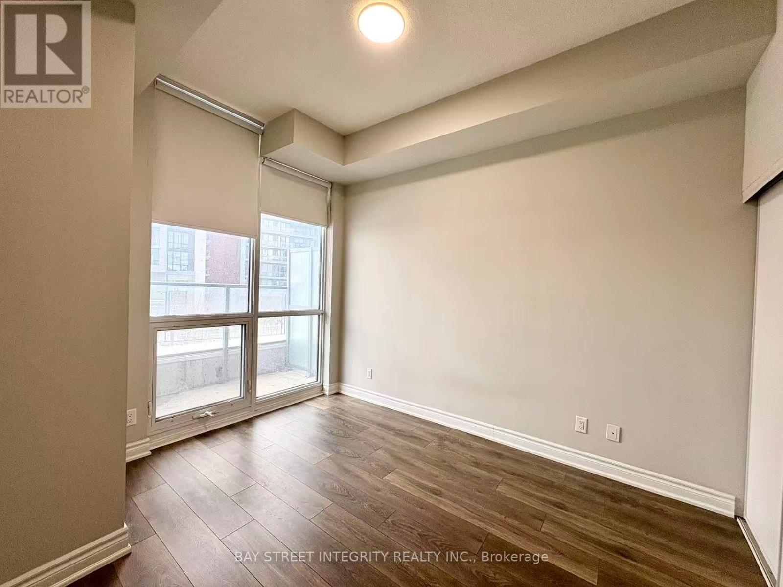 212 - 32 Forest Manor Road, Toronto (Henry Farm), Ontario  M2J 0H2 - Photo 11 - C12631794