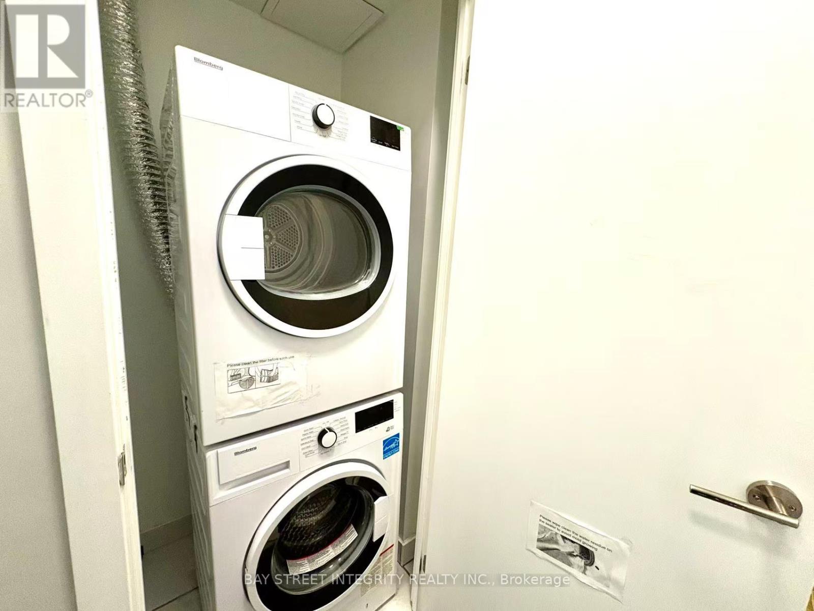 212 - 32 Forest Manor Road, Toronto (Henry Farm), Ontario  M2J 0H2 - Photo 20 - C12631794