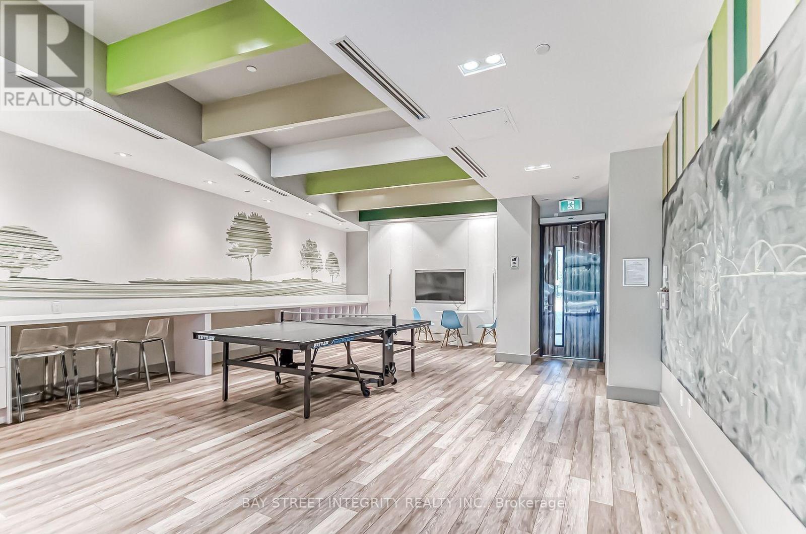 212 - 32 Forest Manor Road, Toronto (Henry Farm), Ontario  M2J 0H2 - Photo 23 - C12631794