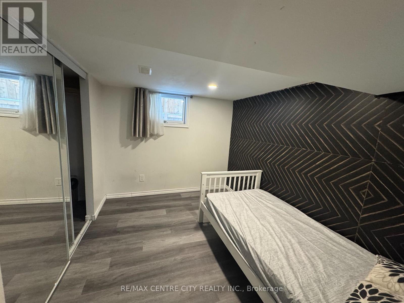 785 Fleet Street, London East, Ontario  N5Y 1R8 - Photo 36 - X12532694