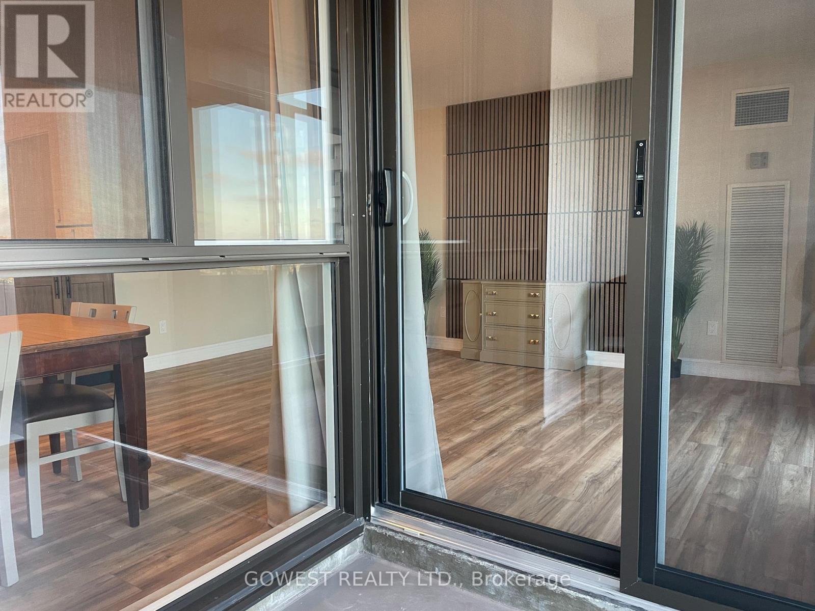 812 - 1320 Mississauga Valley Boulevard, Mississauga, Ontario  L5A 3S9 - Photo 14 - W12631784