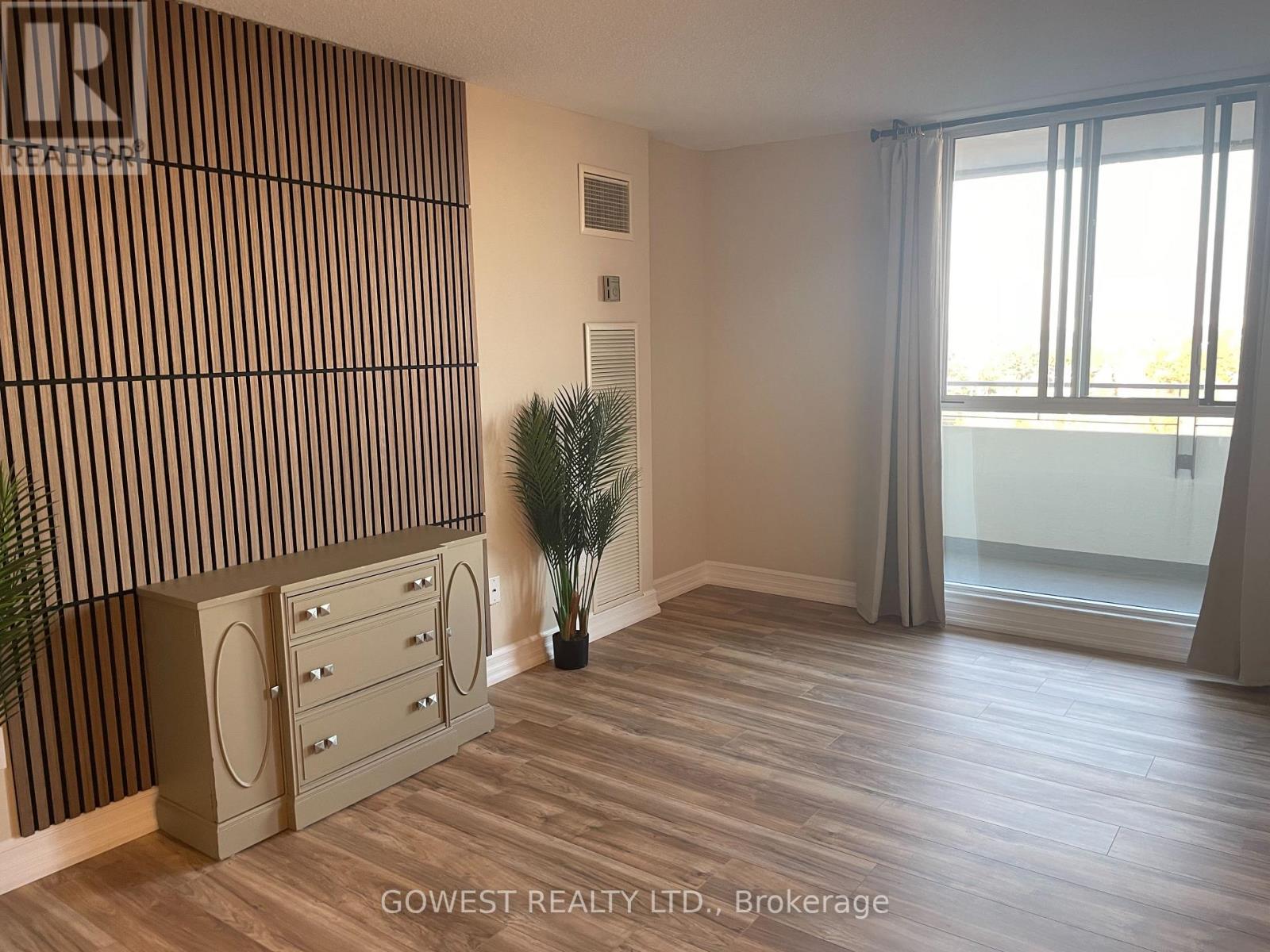 812 - 1320 Mississauga Valley Boulevard, Mississauga, Ontario  L5A 3S9 - Photo 9 - W12631784