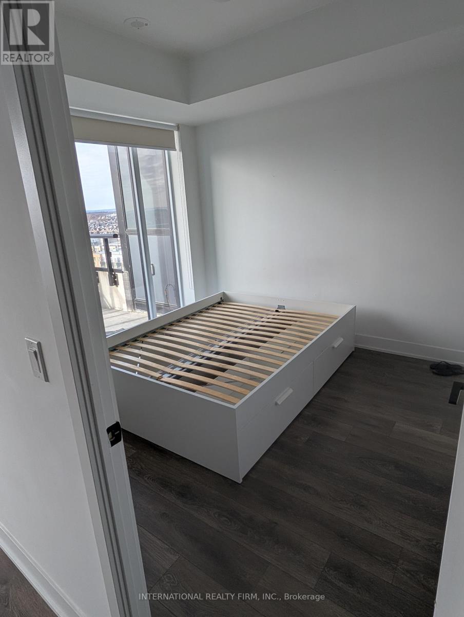 1310 - 2481 Taunton Road, Oakville, Ontario  L6H 3R7 - Photo 10 - W12631798