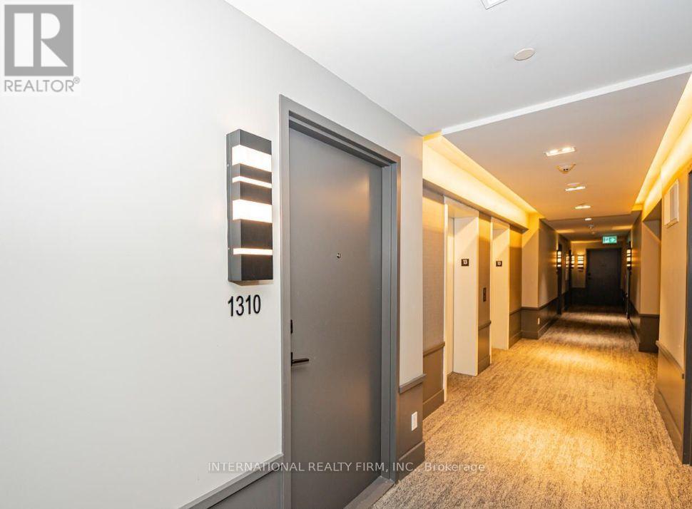 1310 - 2481 Taunton Road, Oakville, Ontario  L6H 3R7 - Photo 5 - W12631798