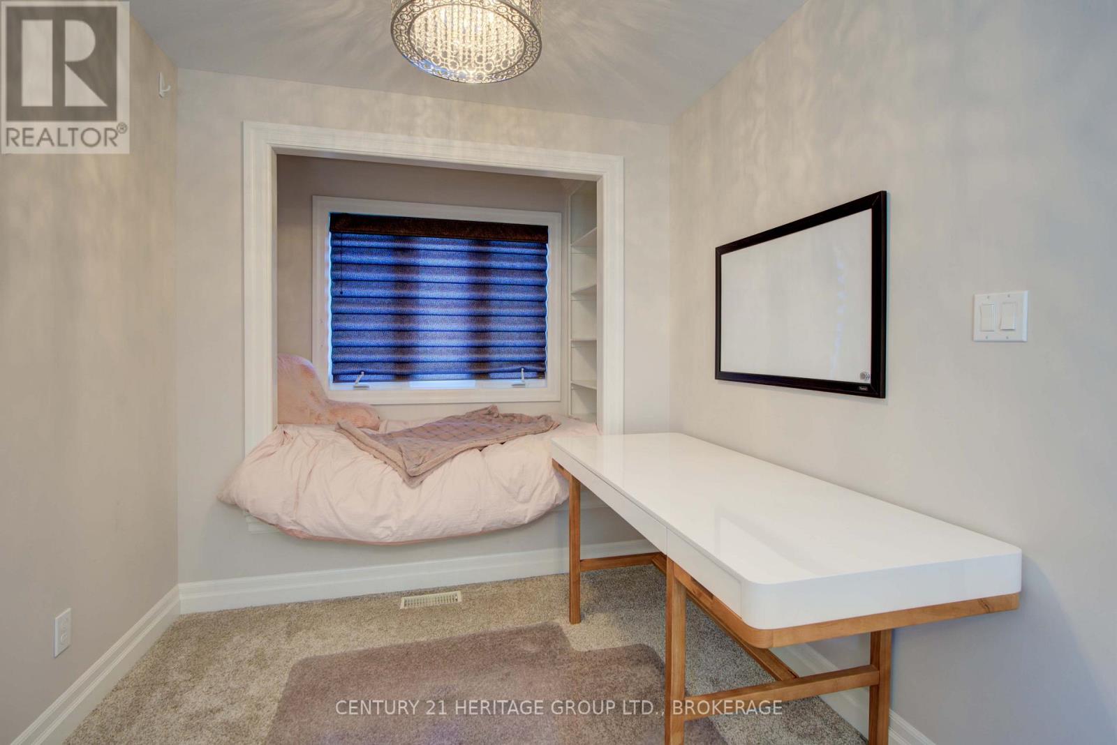 688 Augusta Drive, Kingston (City Northwest), Ontario  K7P 3J3 - Photo 7 - X12631812