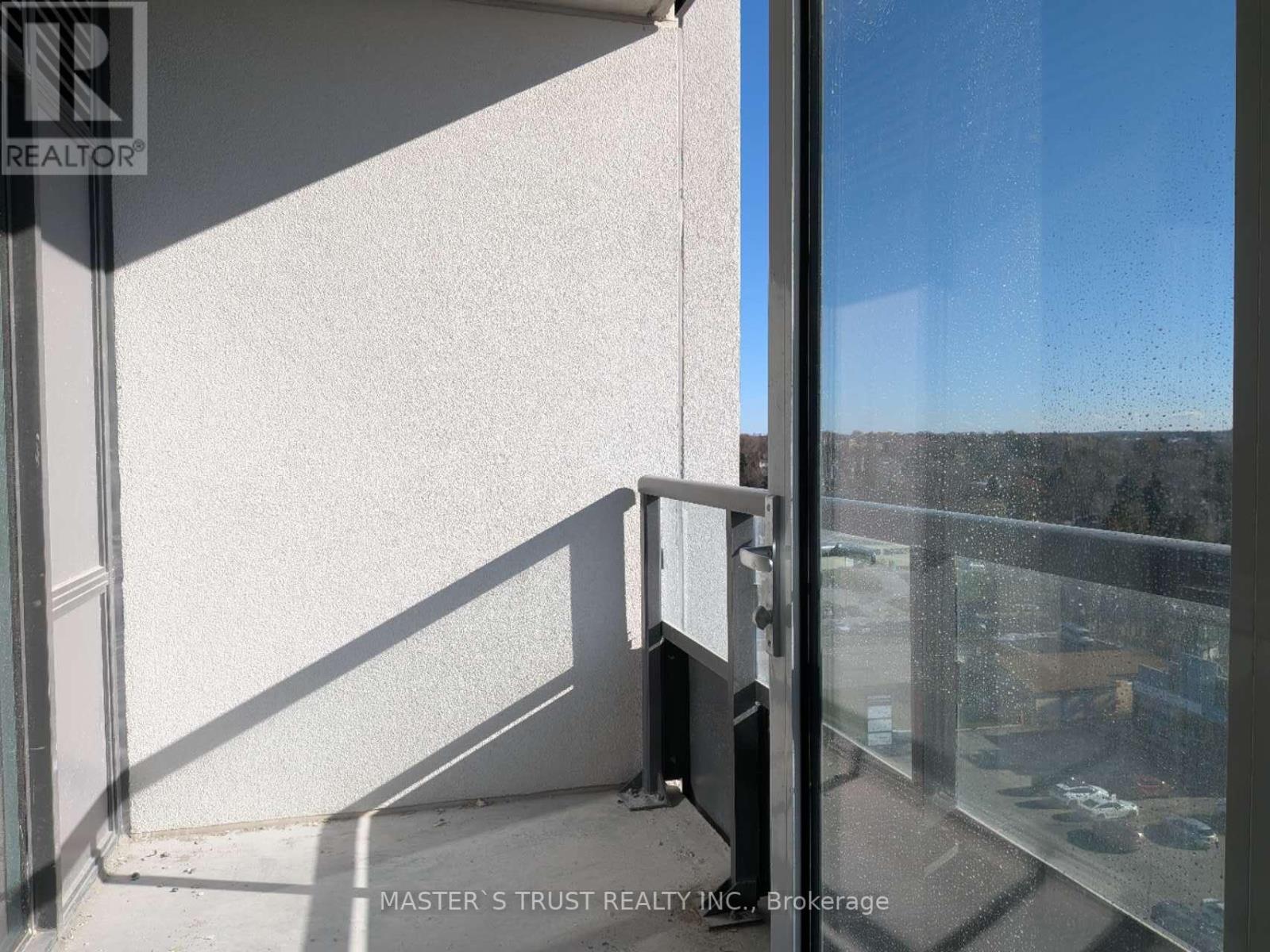 1105 - 715 Davis Drive N, Newmarket, Ontario  L3Y 0J2 - Photo 10 - N12631686