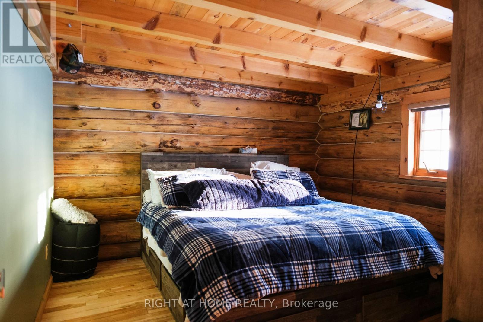 72 Viewmount Drive, Greater Madawaska, Ontario  K0J 1H0 - Photo 9 - X12631840