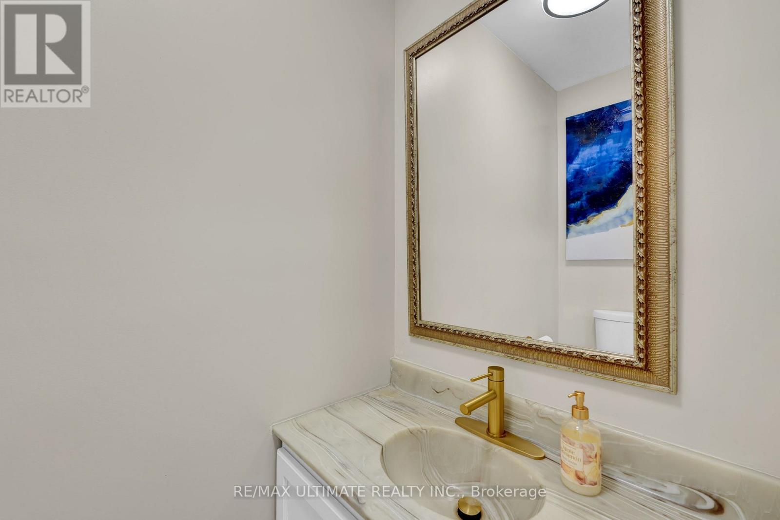 74 Robinson Crescent, Whitby, Ontario  L1N 6W5 - Photo 37 - E12631534