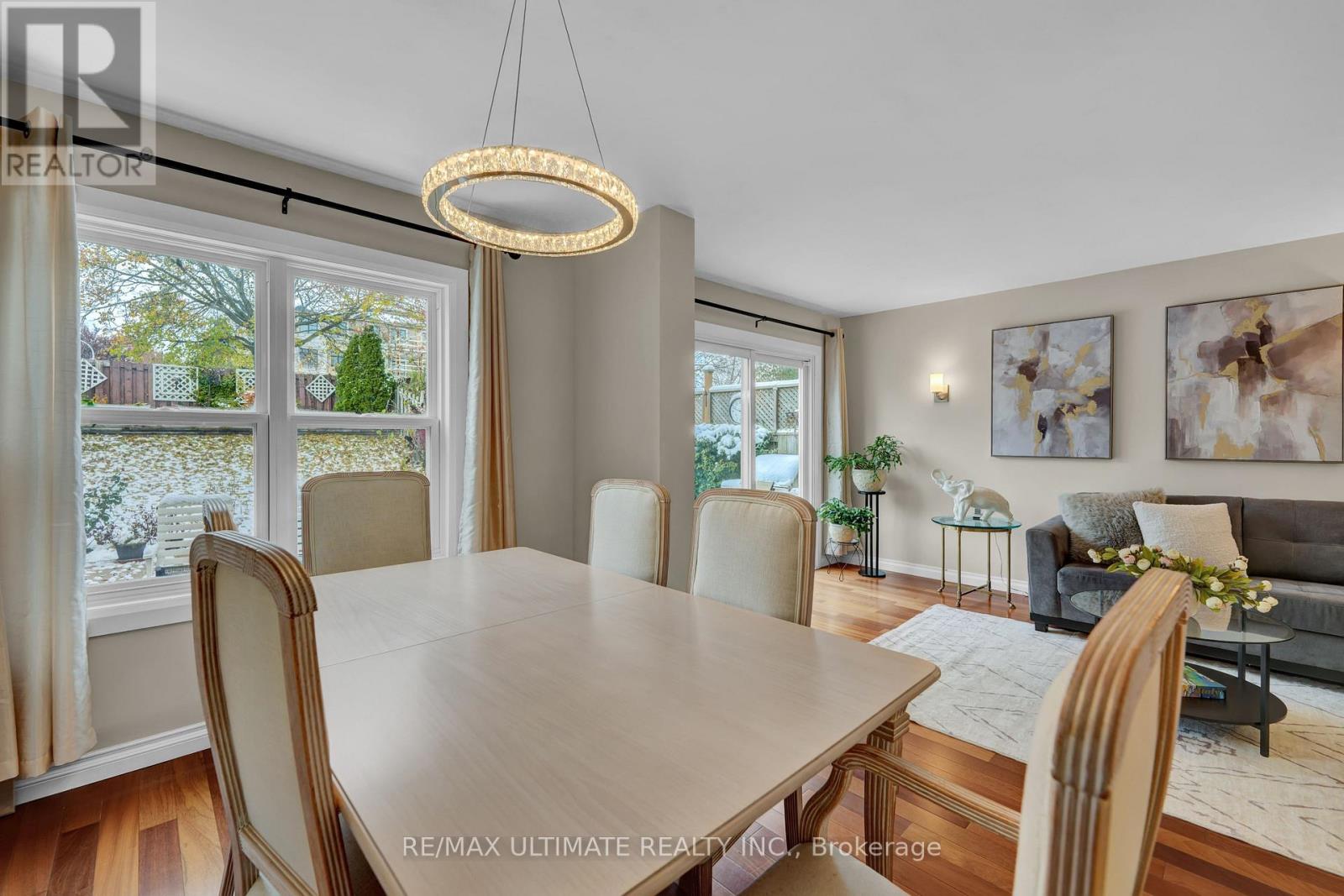 74 Robinson Crescent, Whitby, Ontario  L1N 6W5 - Photo 9 - E12631534