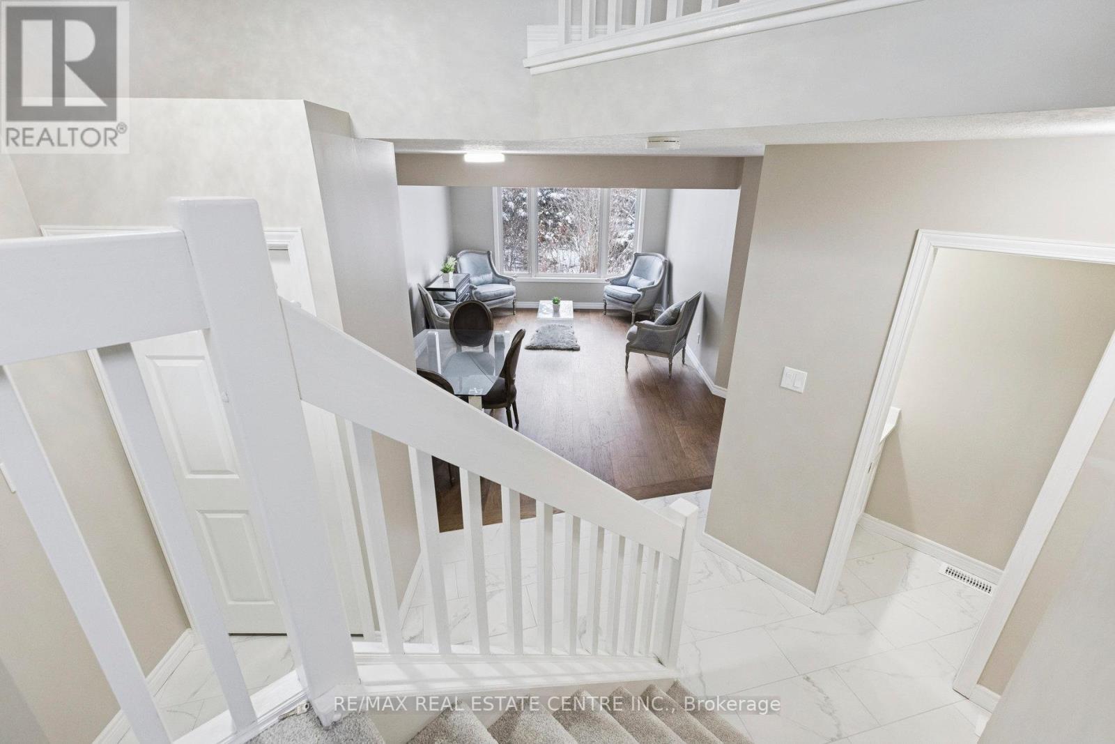 10 Periwinkle Way, Guelph, Ontario  N1L 1H8 - Photo 23 - X12609412