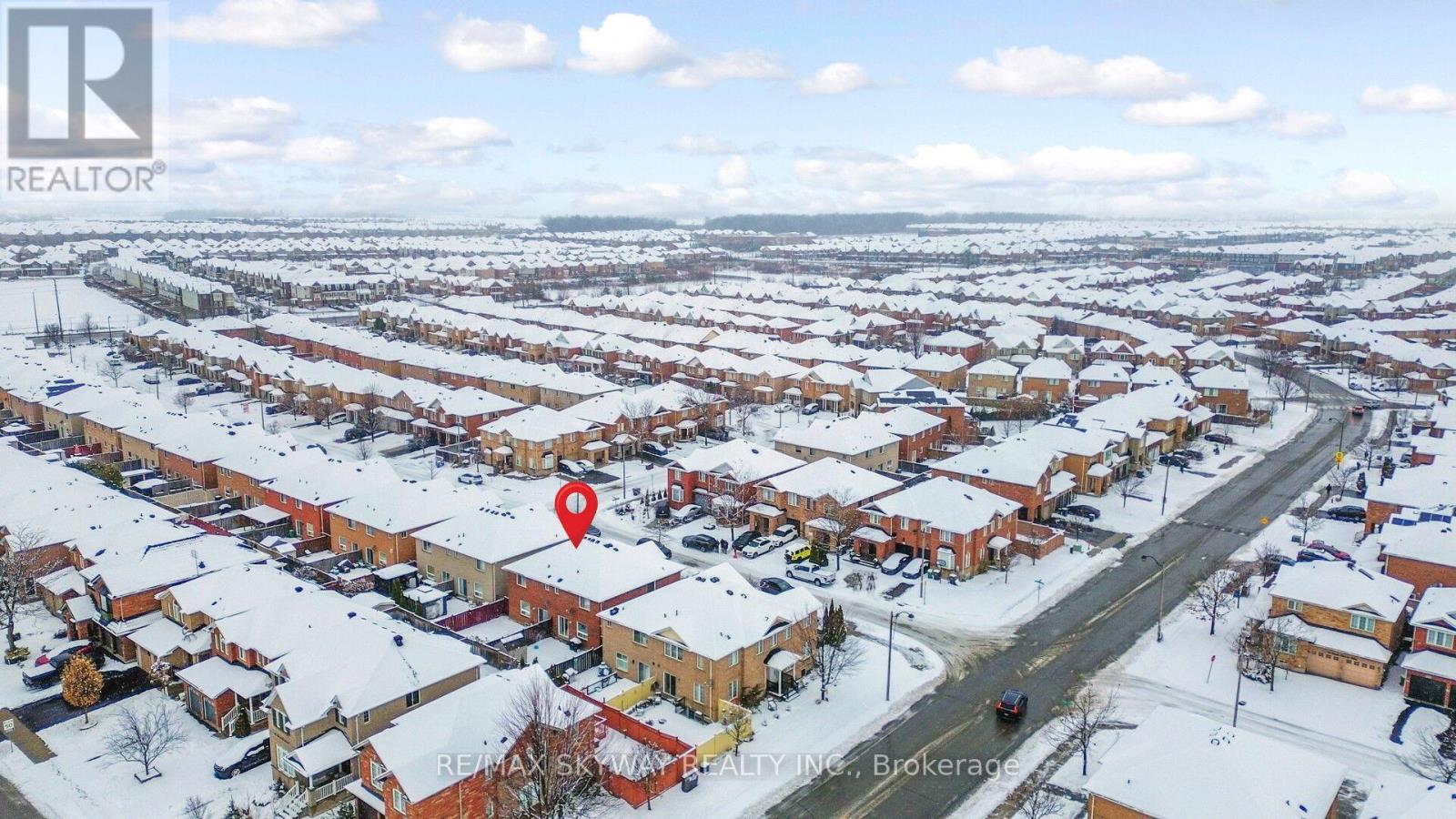 8 Hollingsworth Circle, Brampton, Ontario L7A 0J7 - Photo 47 - W12631816