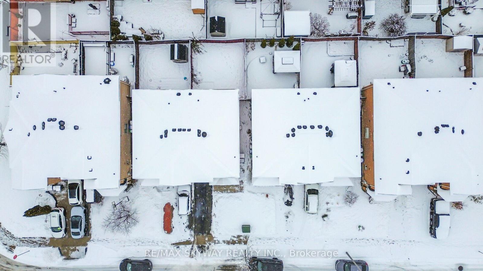 8 Hollingsworth Circle, Brampton, Ontario L7A 0J7 - Photo 49 - W12631816