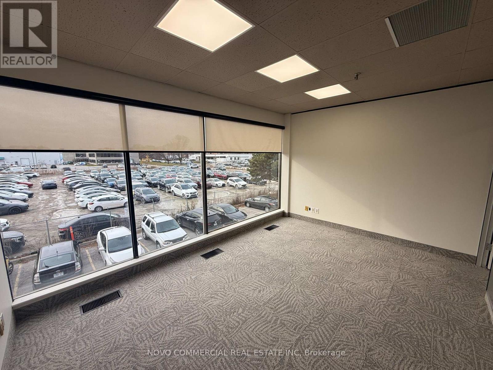 209 - 43 Goldthorne Avenue, Toronto, Ontario M8Z 5S7 - Photo 8 - W12631824