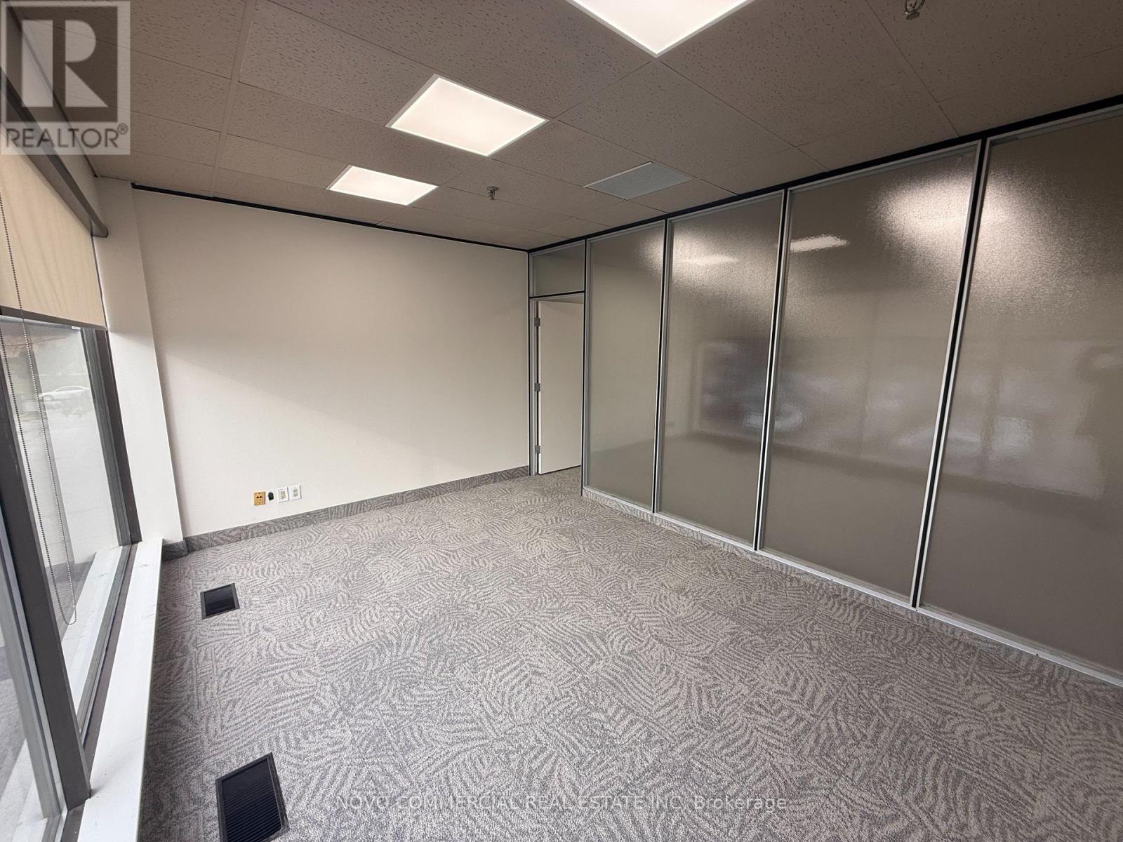 209 - 43 Goldthorne Avenue, Toronto, Ontario M8Z 5S7 - Photo 9 - W12631824