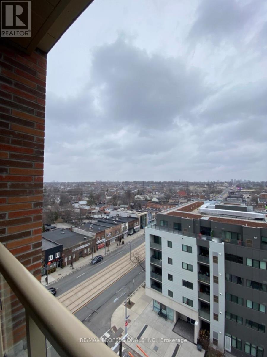 918 - 1787 St Clair Avenue W, Toronto (Weston-Pellam Park), Ontario  M6N 1J6 - Photo 11 - W12631832