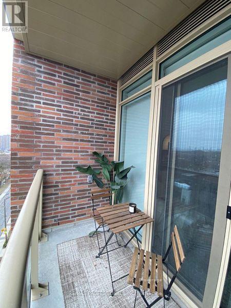 918 - 1787 St Clair Avenue W, Toronto (Weston-Pellam Park), Ontario  M6N 1J6 - Photo 19 - W12631832