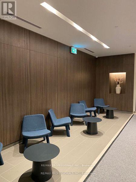 918 - 1787 St Clair Avenue W, Toronto (Weston-Pellam Park), Ontario  M6N 1J6 - Photo 20 - W12631832