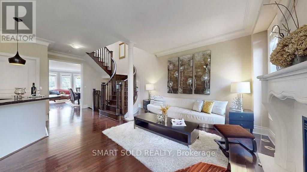 4123 Shipp Drive, Mississauga (City Centre), Ontario  L4Z 0A7 - Photo 5 - W12631844