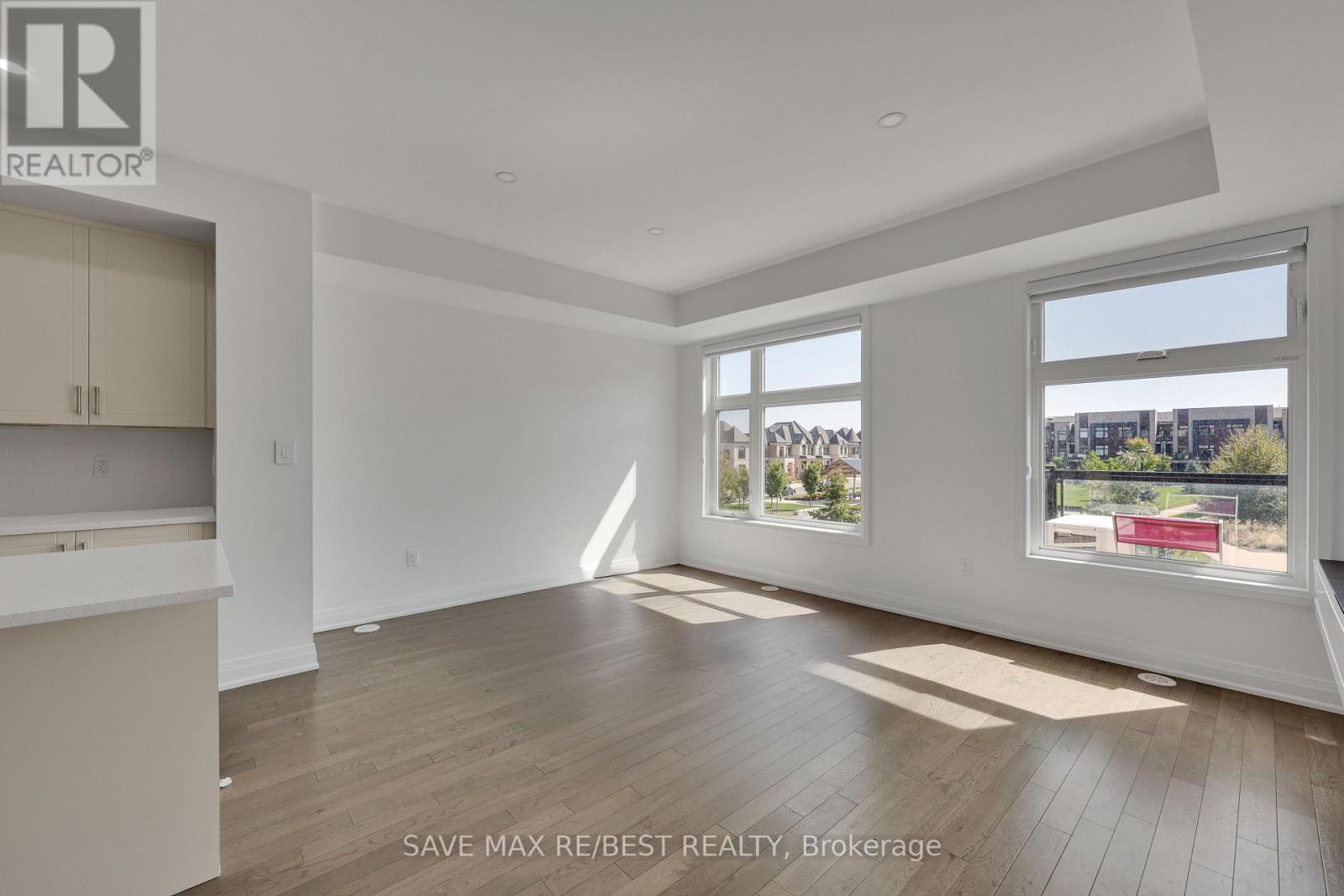 2536 Littlefield Crescent, Oakville (Ga Glen Abbey), Ontario  L6M 4G3 - Photo 10 - W12631856