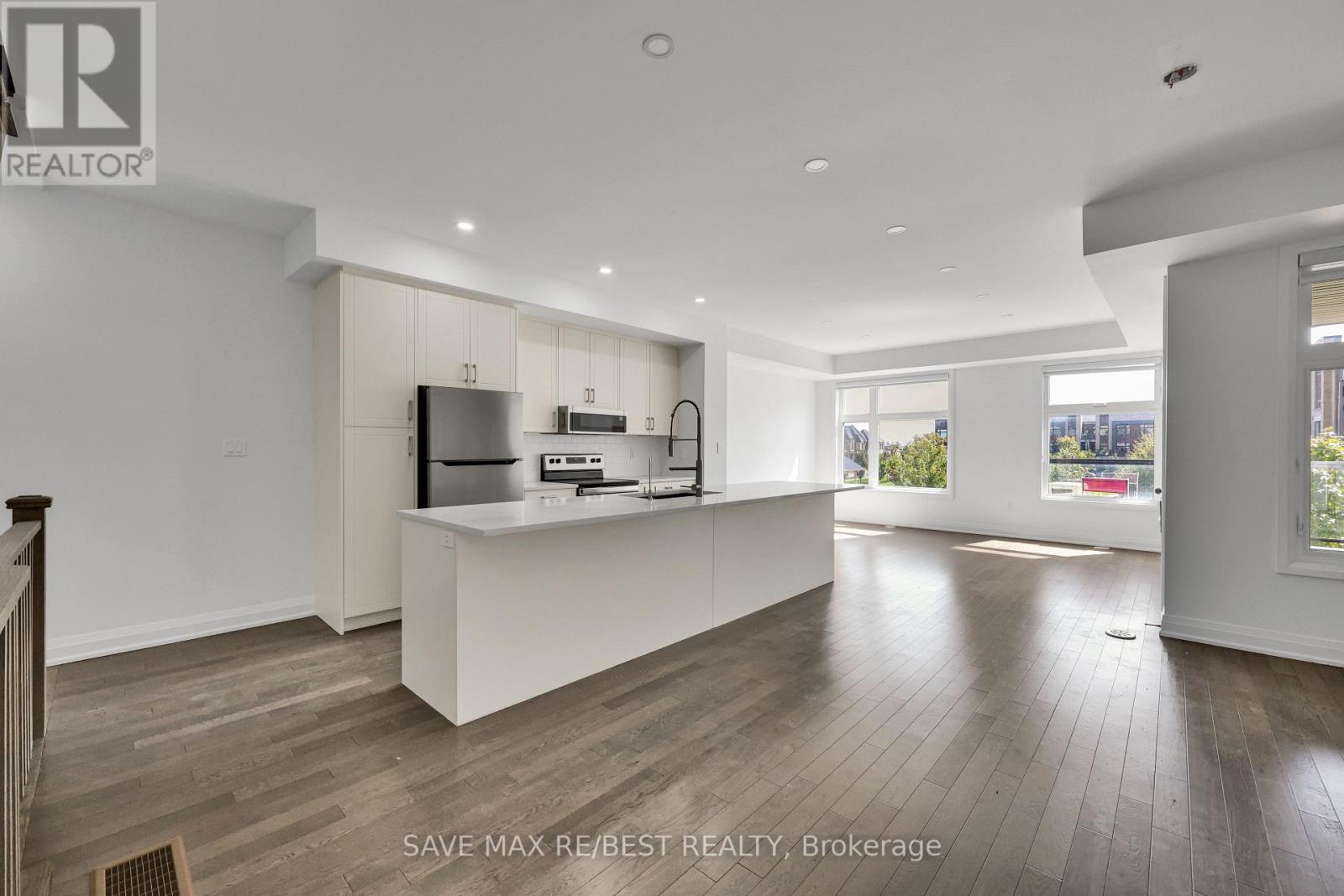 2536 Littlefield Crescent, Oakville (Ga Glen Abbey), Ontario  L6M 4G3 - Photo 15 - W12631856