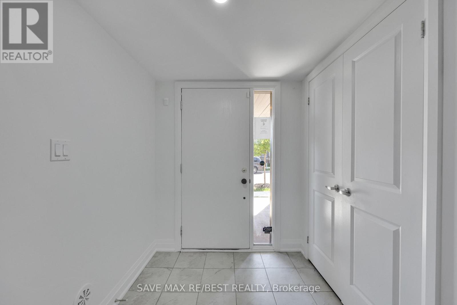 2536 Littlefield Crescent, Oakville (Ga Glen Abbey), Ontario  L6M 4G3 - Photo 32 - W12631856