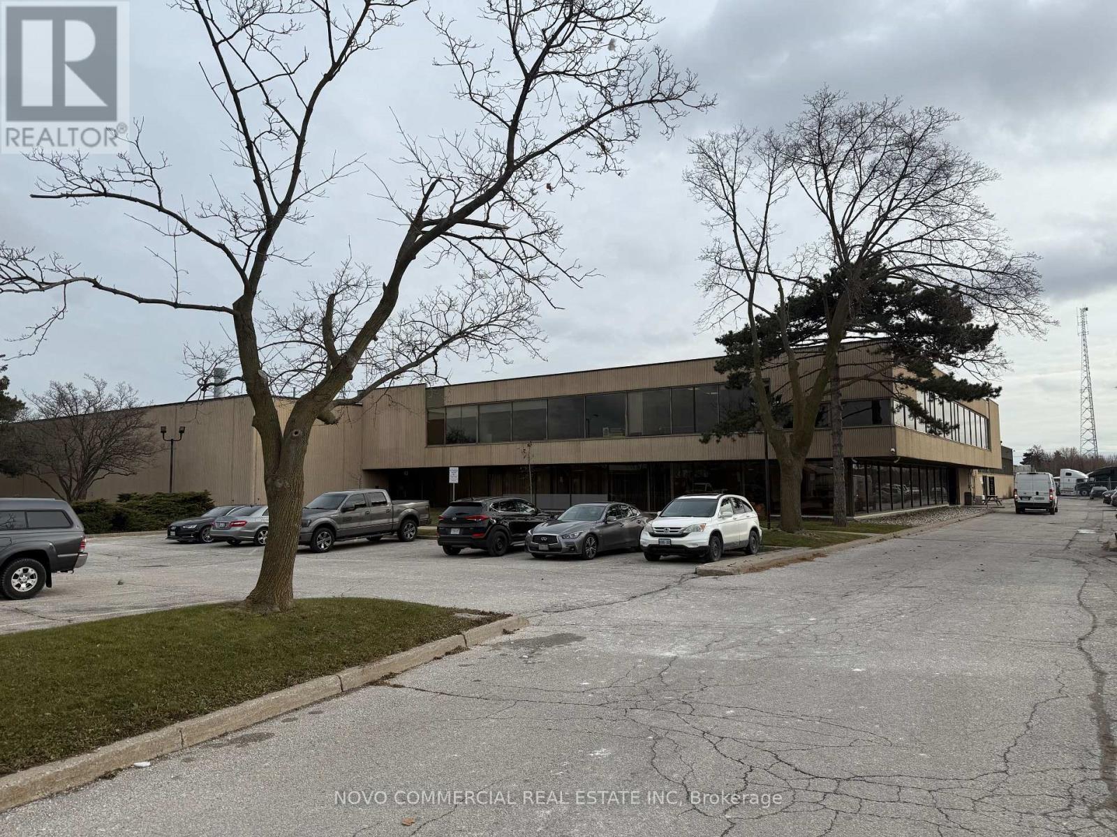 210 - 43 GOLDTHORNE AVENUE, Toronto, Ontario