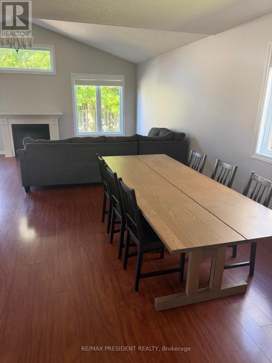 78 Ryan Reynolds Way S, Ottawa, Ontario K4A 5T4 - Photo 2 - X12453208