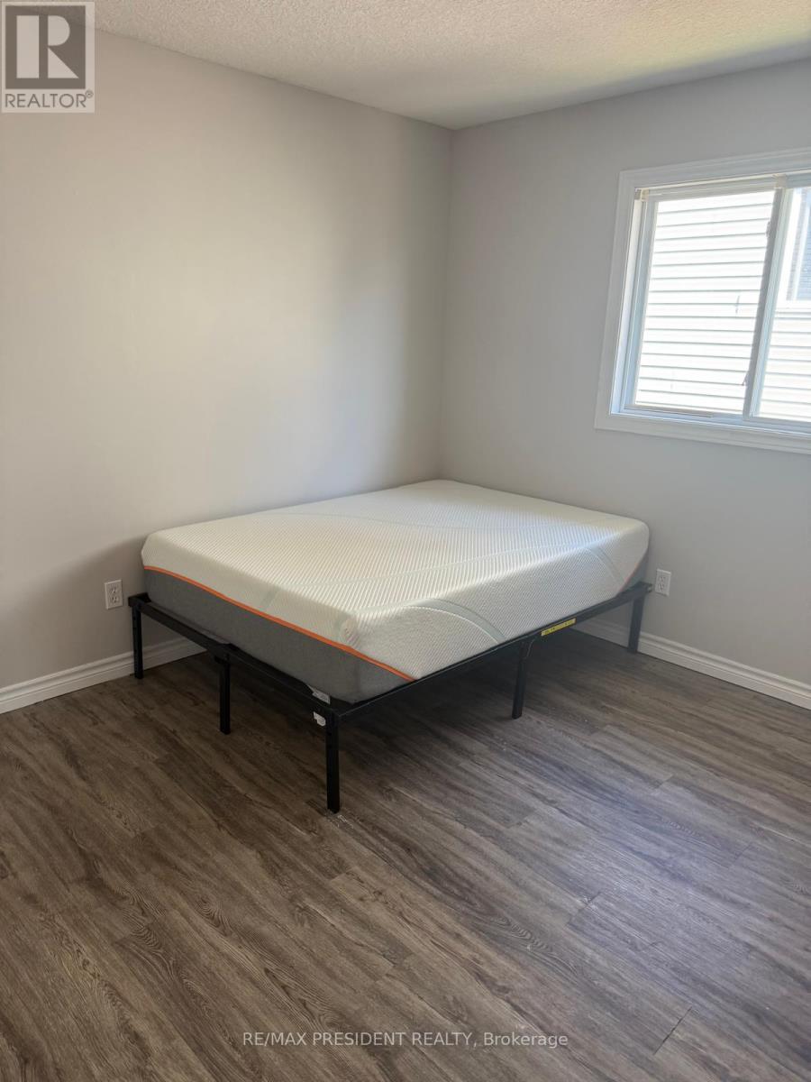 78 Ryan Reynolds Way S, Ottawa, Ontario K4A 5T4 - Photo 25 - X12453208