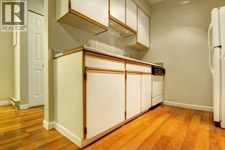 202 1641 Woodland Drive, Vancouver, British Columbia  V5L 3S9 - Photo 16 - R3073781