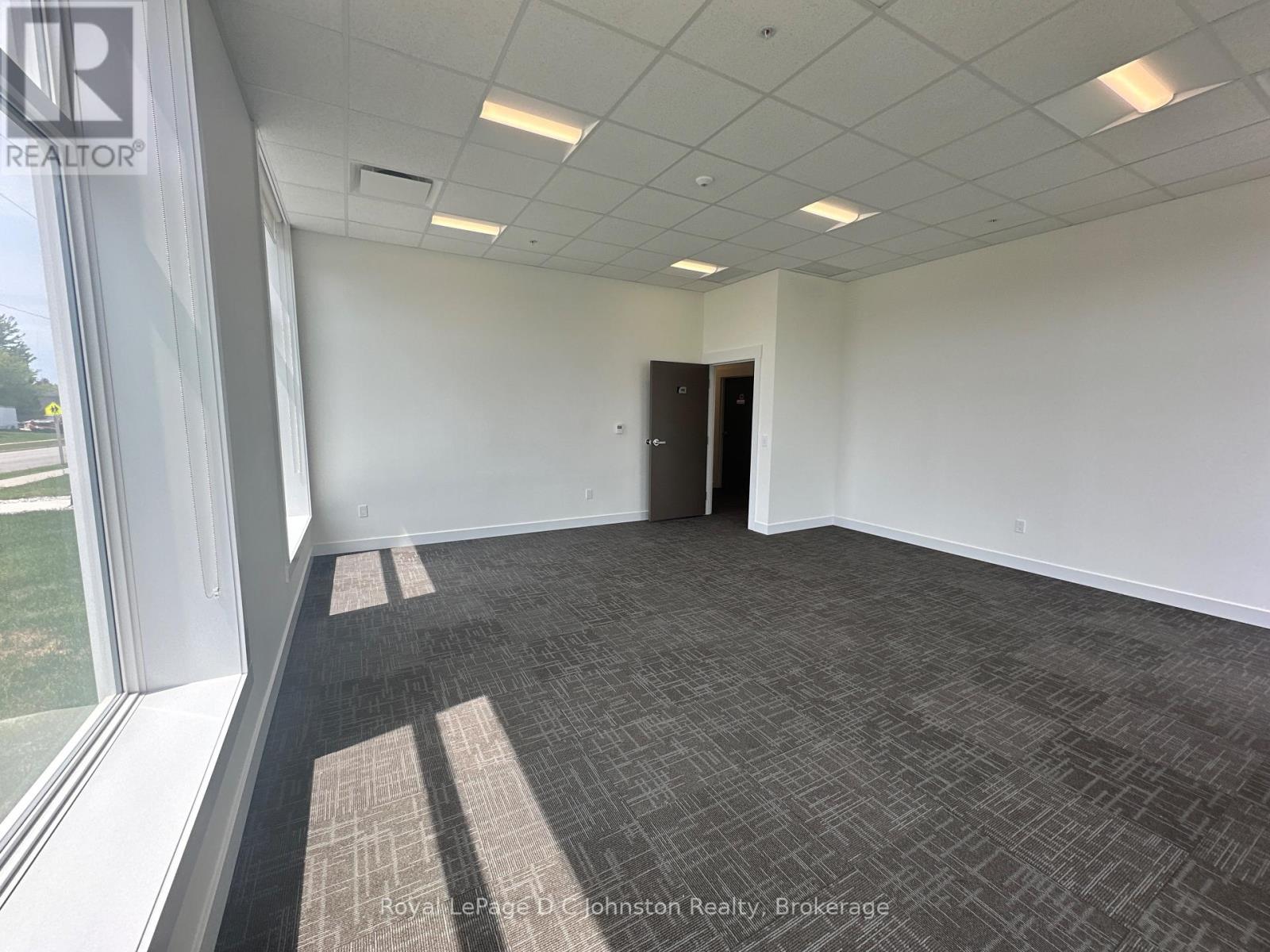 119 - 1020 Goderich Street, Saugeen Shores, Ontario  N0H 2C3 - Photo 6 - X12631902