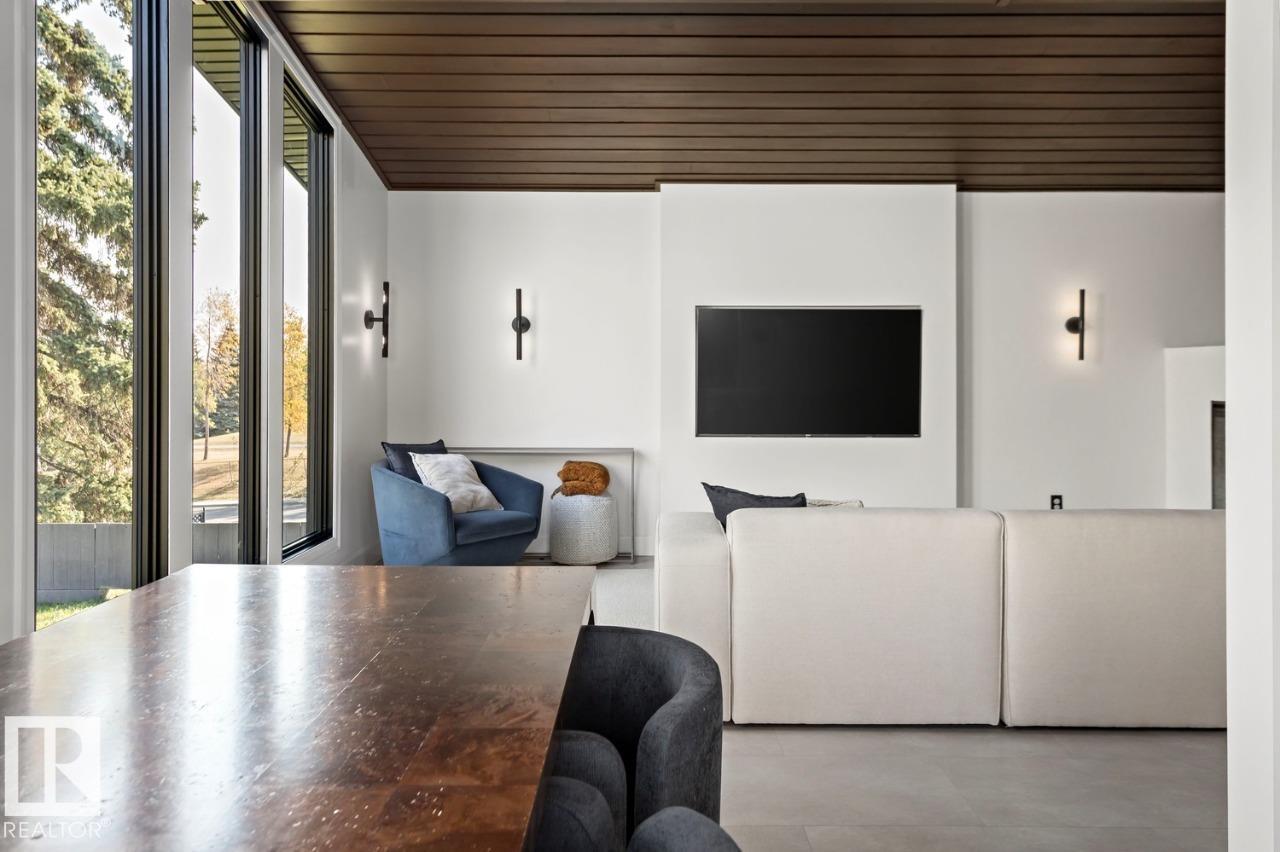 10804 65 St Nw, Edmonton, Alberta  T6A 2P5 - Photo 5 - E4459524