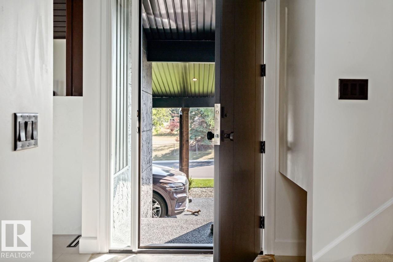 10804 65 St Nw, Edmonton, Alberta  T6A 2P5 - Photo 6 - E4459524