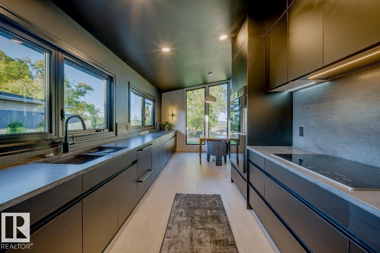 10804 65 St Nw, Edmonton, Alberta  T6A 2P5 - Photo 7 - E4459524