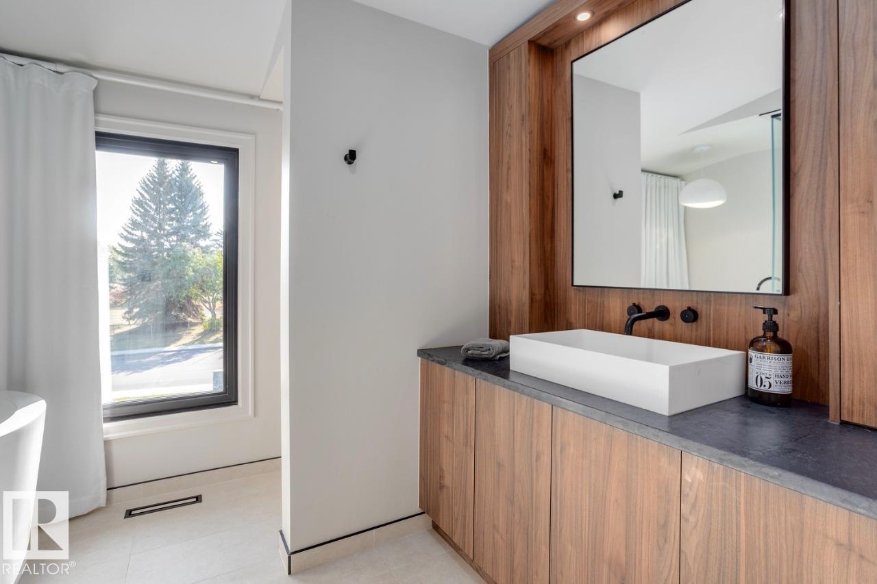 10804 65 St Nw, Edmonton, Alberta  T6A 2P5 - Photo 25 - E4459524