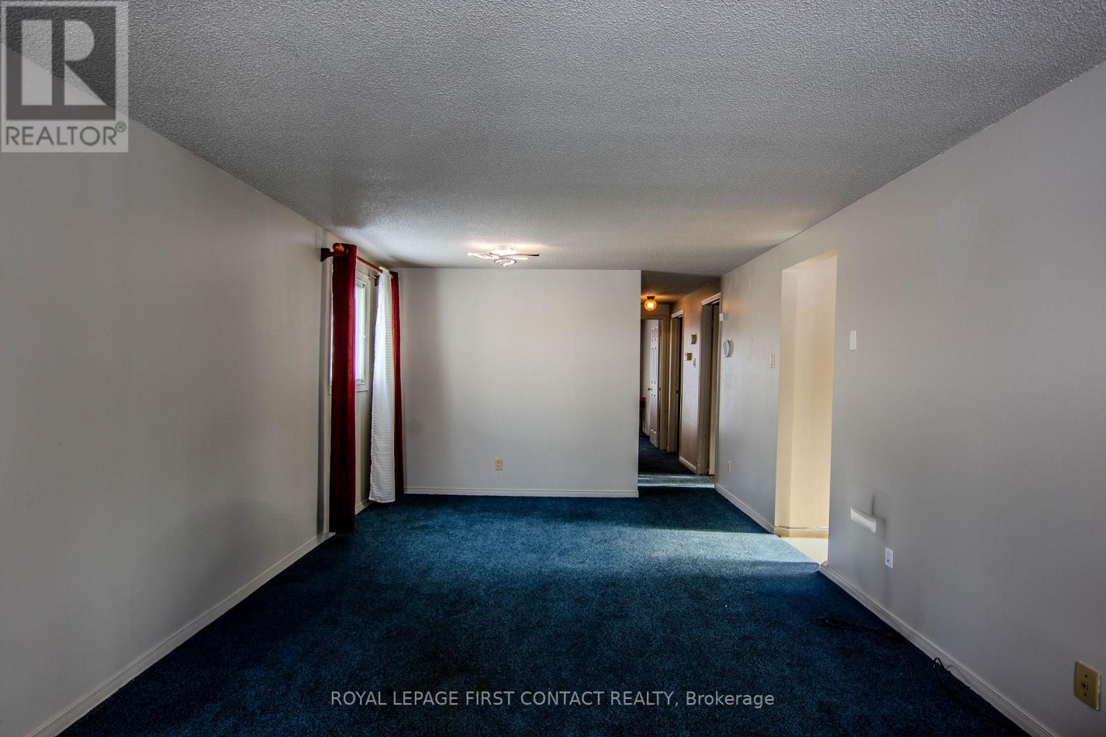 27 Royal Oak Drive, Innisfil, Ontario  L0L 1L0 - Photo 6 - N12616828