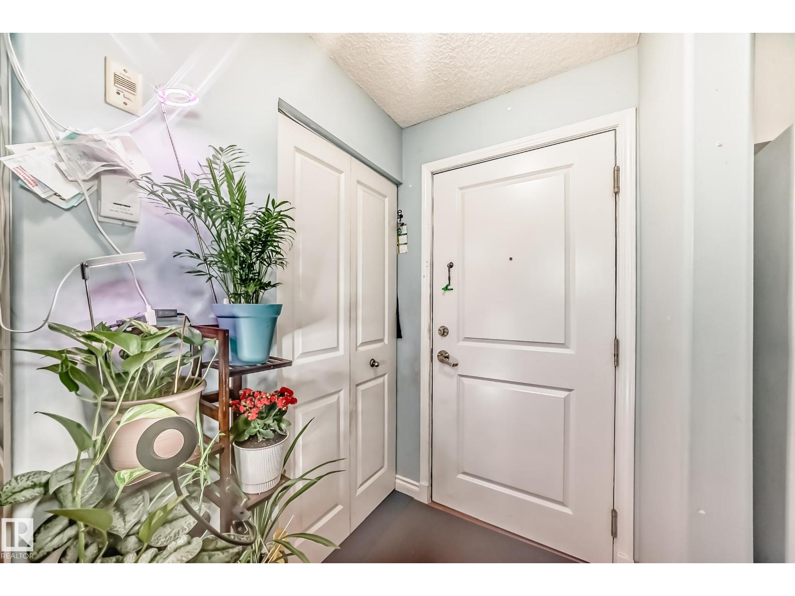 #108 10535 122 St Nw, Edmonton, Alberta  T5N 4B7 - Photo 3 - E4468102