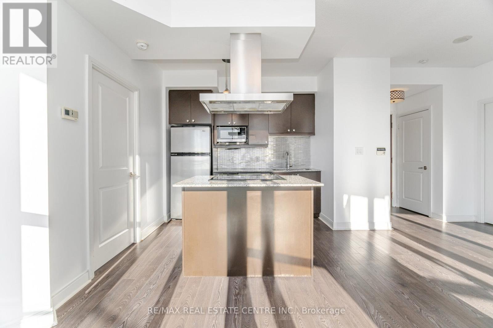 4006 - 50 Absolute Avenue, Mississauga, Ontario  L4Z 0A8 - Photo 11 - W12631872