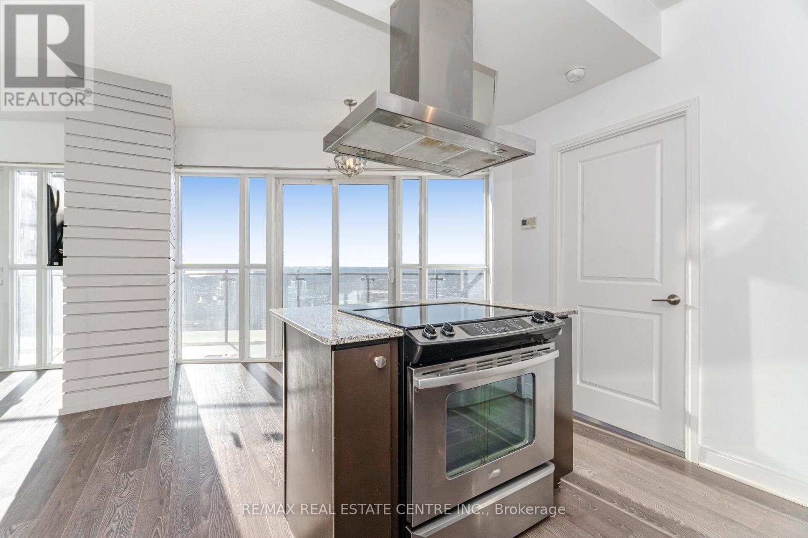 4006 - 50 Absolute Avenue, Mississauga, Ontario  L4Z 0A8 - Photo 14 - W12631872